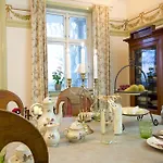 Tiendegaarden Møns Klint Bed & Breakfast
