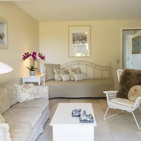 Bed & Breakfast Tiendegaarden Mons Klint Borre