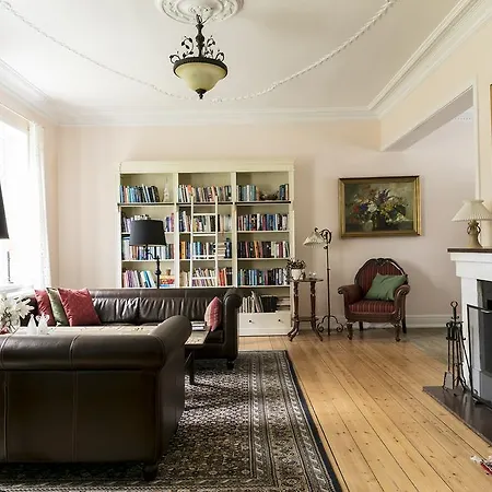 Bed & Breakfast Tiendegaarden Mons Klint