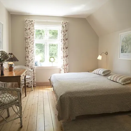 Bed & Breakfast Tiendegaarden Mons Klint Borre