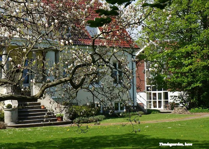 Tiendegaarden Møns Klint 2*