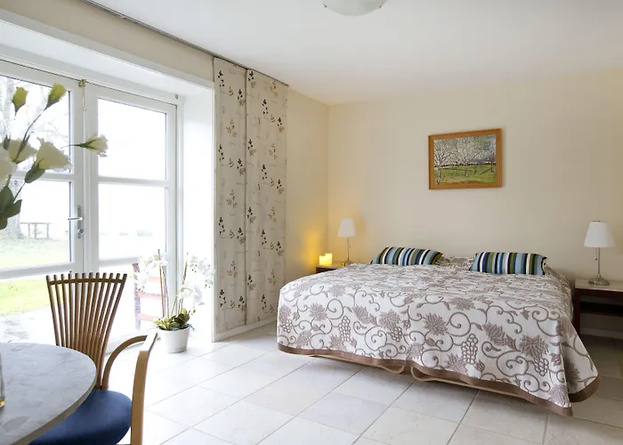 Bed and breakfast Tiendegaarden Møns Klint 2*