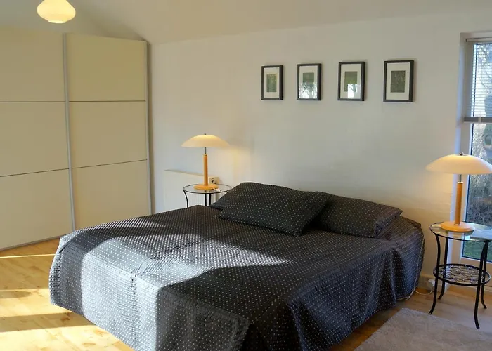 Tiendegaarden Møns Klint Bed & Breakfast 2*